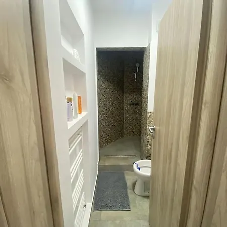 Cozy Studio 10 Min Away From Th Center Of The Bucarest